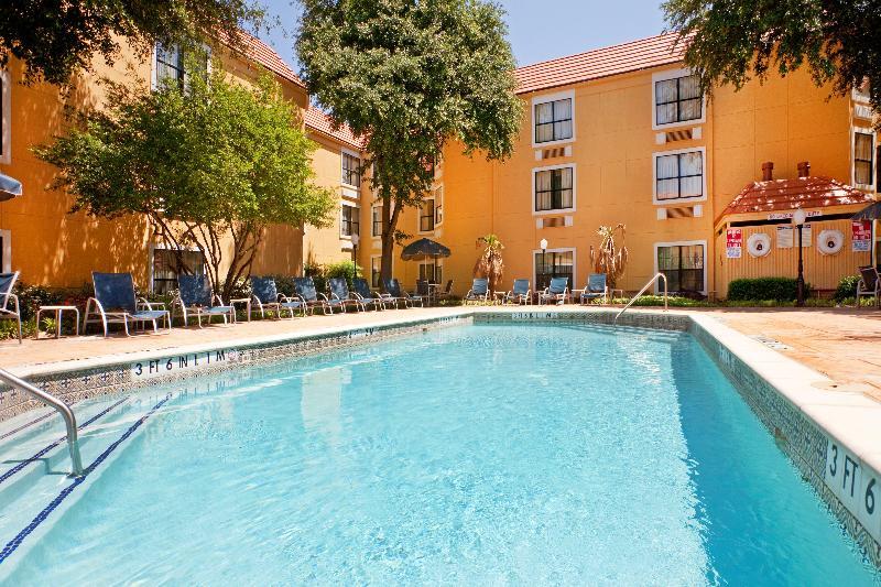 Holiday Inn Express Hotel & Suites Irving Dfw Airport North By Ihg Ngoại thất bức ảnh